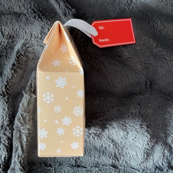 🎶 3 for $20 Bath Confetti -- Hot Chocolate scent Bundle Deal! - Picture 4 of 7